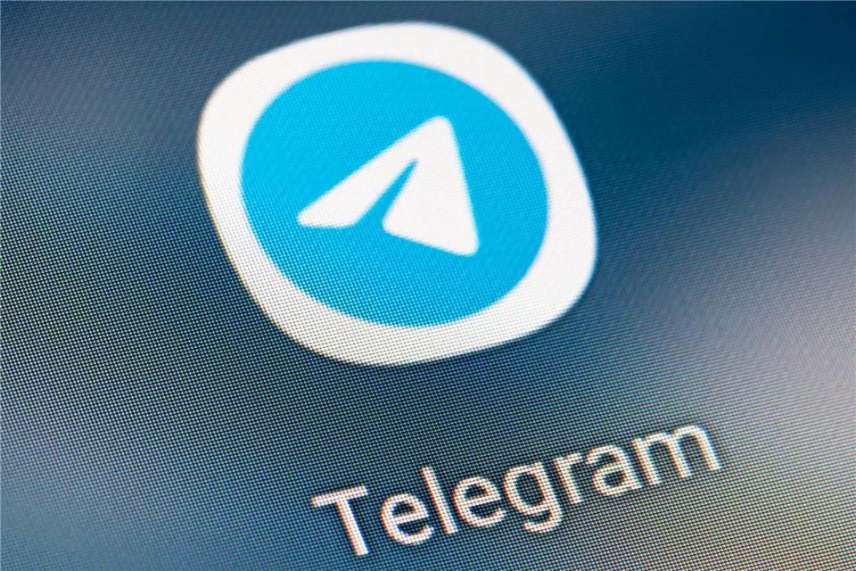 Telegram ist seit Jahren umstritten. (Archivbild)Fabian Sommer/dpa