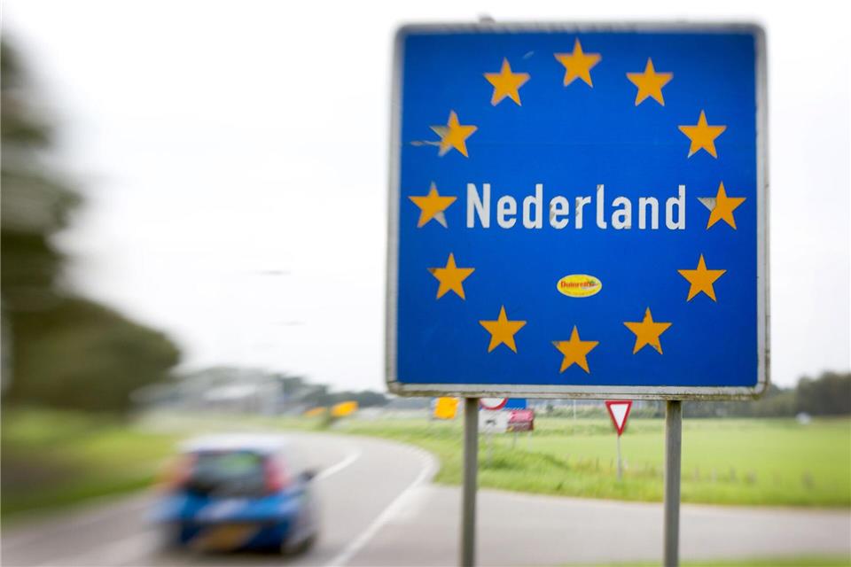 Temposünder aufgepasst: In Ländern wie Norwegen und den Niederlanden werden Geschwindigkeitsverstöße deutlich härter bestraft als in Deutschland.Friso Gentsch/dpa