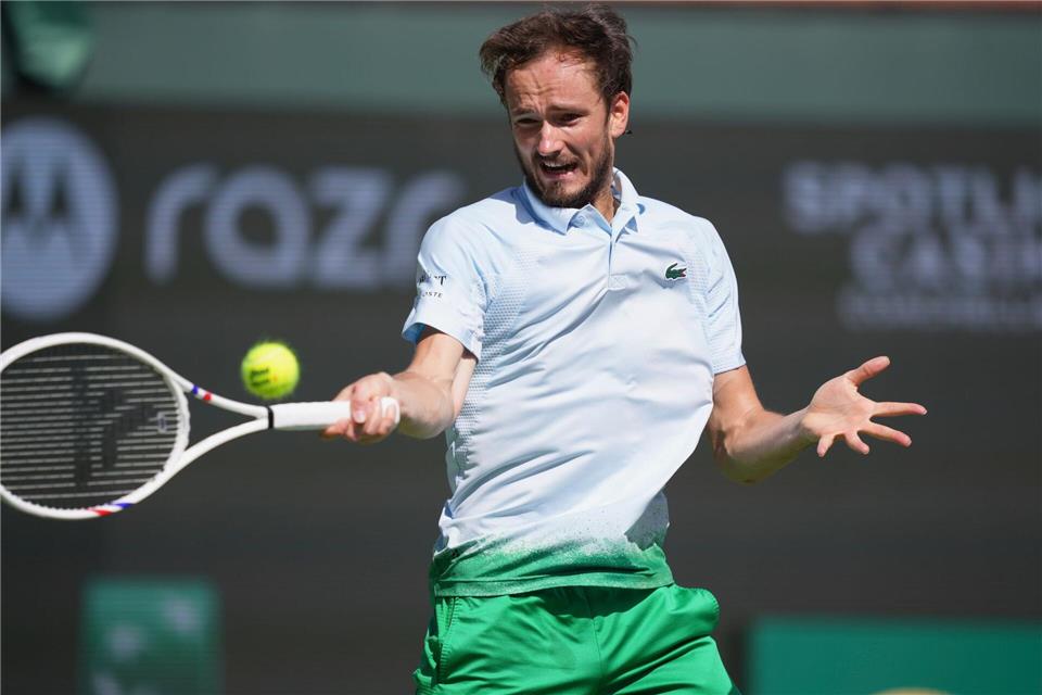 Tennisstar Daniil Medwedew hat eine abenteuerliche Abreise aus Dubai hinter sich. (Archivbild)Mark J. Terrill/AP/dpa