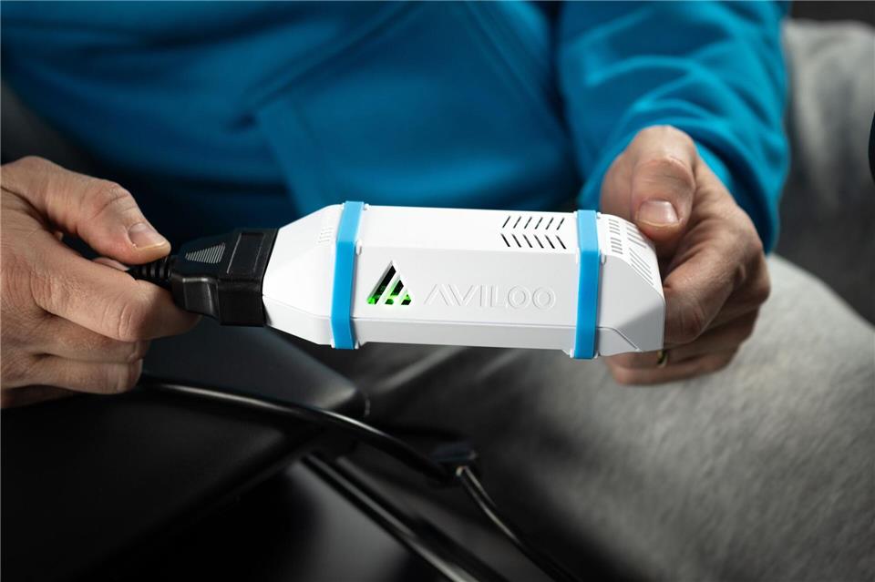 Testmodul von Aviloo: Mit solchen Geräten lässt sich der Zustand des Antriebsakkus auslesen.Aviloo/dpa-tmn