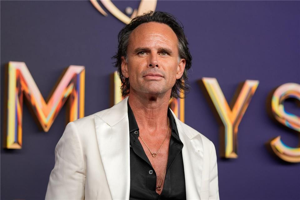 „The White Lotus“-Star Walton Goggins handelte schnell, als seine Schauspiel-Kollegin vom Pferd stürzte. (Archivbild)Jae C. Hong/Invision/AP/dpa