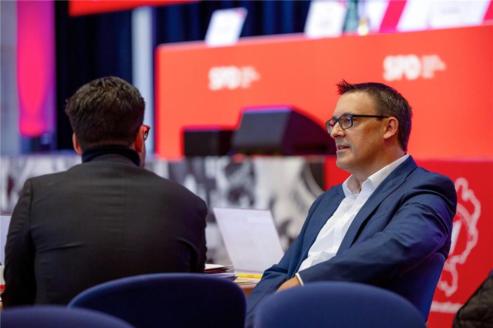Hessen-SPD schwört sich auf Kommunalwahlkampf ein  Thema beim Parteitag war vor allem die Kommunalwahl 2026 in Hessen. Christian Lademann/dpa