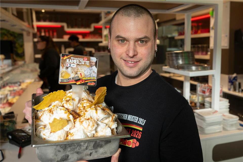 Thomas Micolino hat ein Kamelmilch-Eis entwickelt. Marijan Murat/dpa