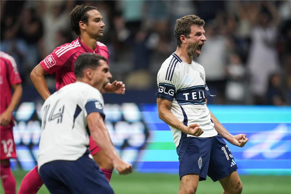 Thomas Müller traf per Elfmeter zum 3:2-Sieg.Darryl Dyck/The Canadian Press/AP/dpa