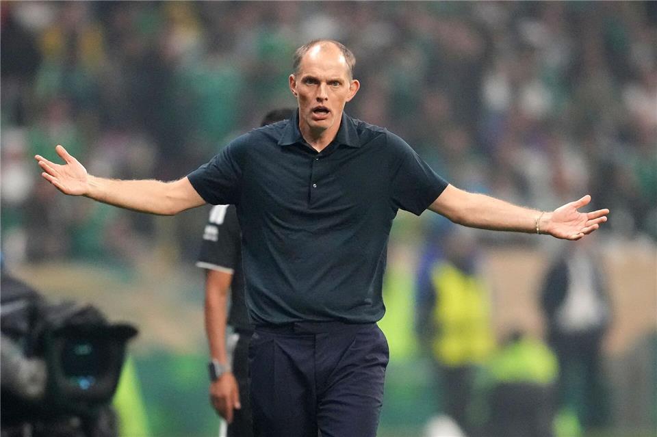 Thomas Tuchel findet die Aussetzung der Rot-Sperre von Folarin Balogun seltsam. Nick Potts/PA Wire/dpa