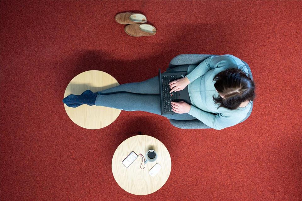 Thüringen bildet das Schlusslicht im bundesweiten Vergleich. Nur wenige Menschen arbeiten von Zuhause aus. (Symbolbild)Sebastian Kahnert/dpa