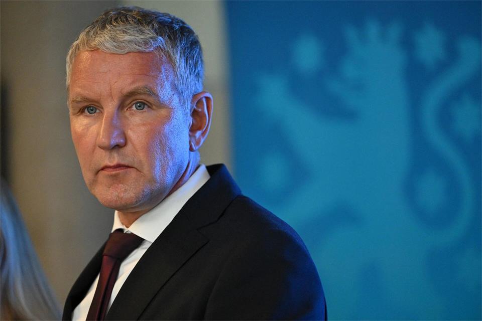 Thüringens AfD-Fraktionschef Björn Höcke will nach eigenen Worten die Polizei ertüchtigen.Martin Schutt/dpa