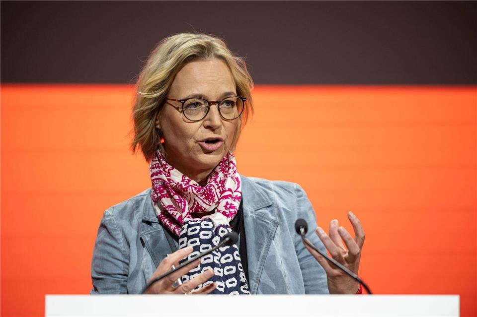 Thüringens BSW-Chefin Katja Wolf sieht nach der Bundestagswahl mehr Verantwortung bei den Landesverbänden, sich inhaltlich einzubringen. (Archivbild)Hannes P Albert/dpa