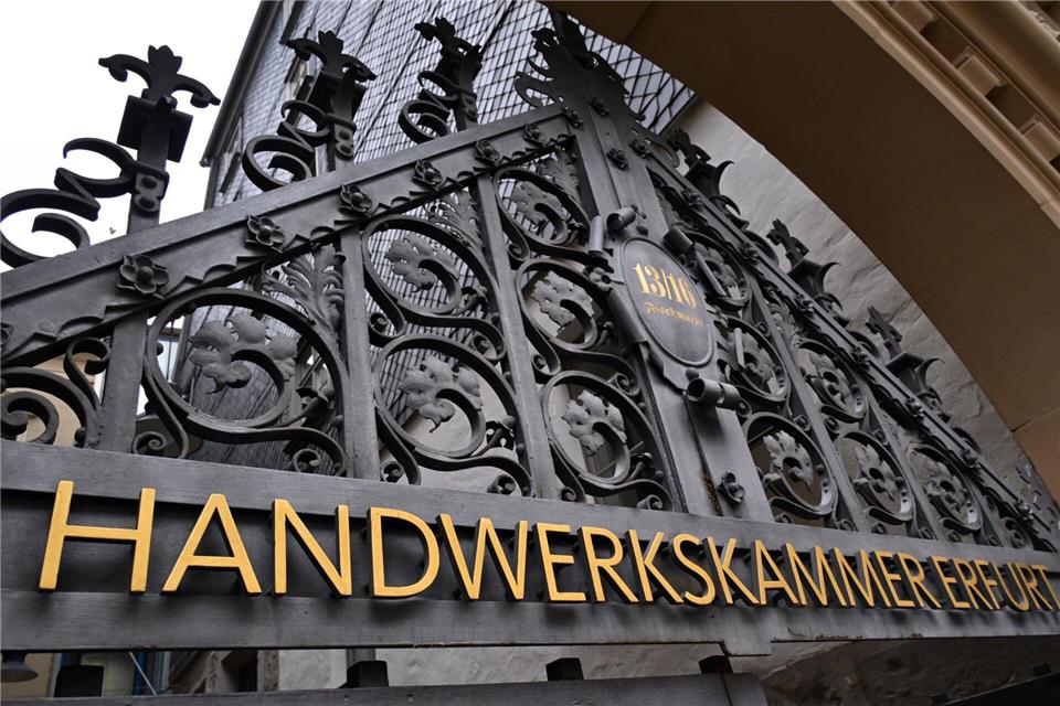 Thüringens Handwerk hofft auf eine konjunkturelle Belebung 2026 (Illustration). Martin Schutt/dpa