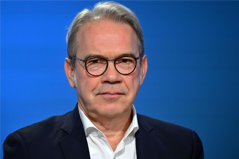 Thüringens Innenminister Georg Maier (SPD) nahm an der kontroversen Debatte über Verteidigungsbereitschaft in Erfurt teil. (Archivbild)Martin Schutt/dpa