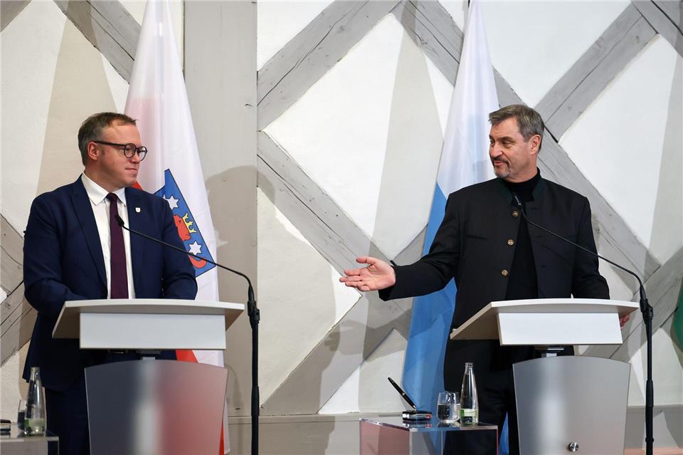 Thüringens Ministerpräsident Mario Voigt (CDU) kontert den Vorstoß seines bayrischen Amtskollegen. (Archivbild)Daniel Löb/dpa