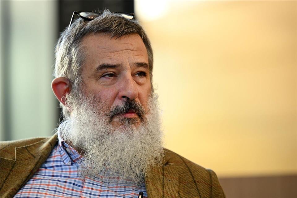 Thüringens Verfassungsschutzchef Stephan Kramer findet die Entscheidung des Verwaltungsgerichts Köln zur Einstufung der Bundes-AfD „enttäuschend“. (Archivbild)Martin Schutt/dpa