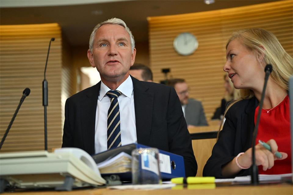 Thüringer Landtag stimmt gegen die von der AfD-Fraktion beantragte Selbstauflösung. (Archivbild) Martin Schutt/dpa