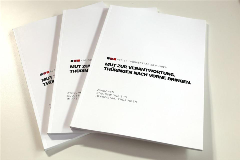 Thüringer Regierungskoalition derzeit laut Umfrage ohne Mehrheit (Illustration) Bodo Schackow/dpa