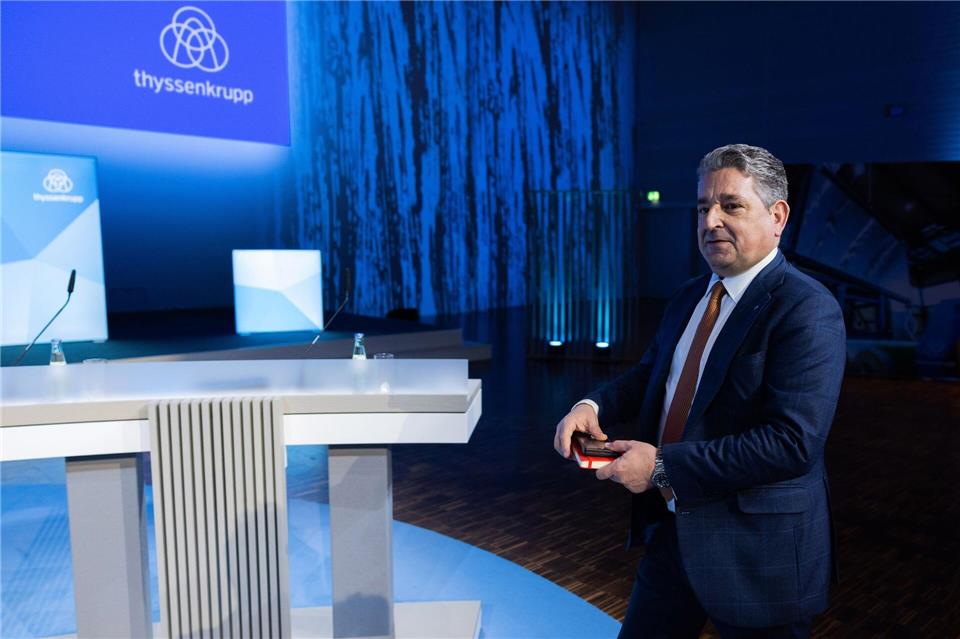 Thyssenkrupp-Vorstandschef López ist in Sachen Übernahme der Stahlsparte durch den indischen Stahlkonzern Jindal Steel optimistisch.Rolf Vennenbernd/dpa