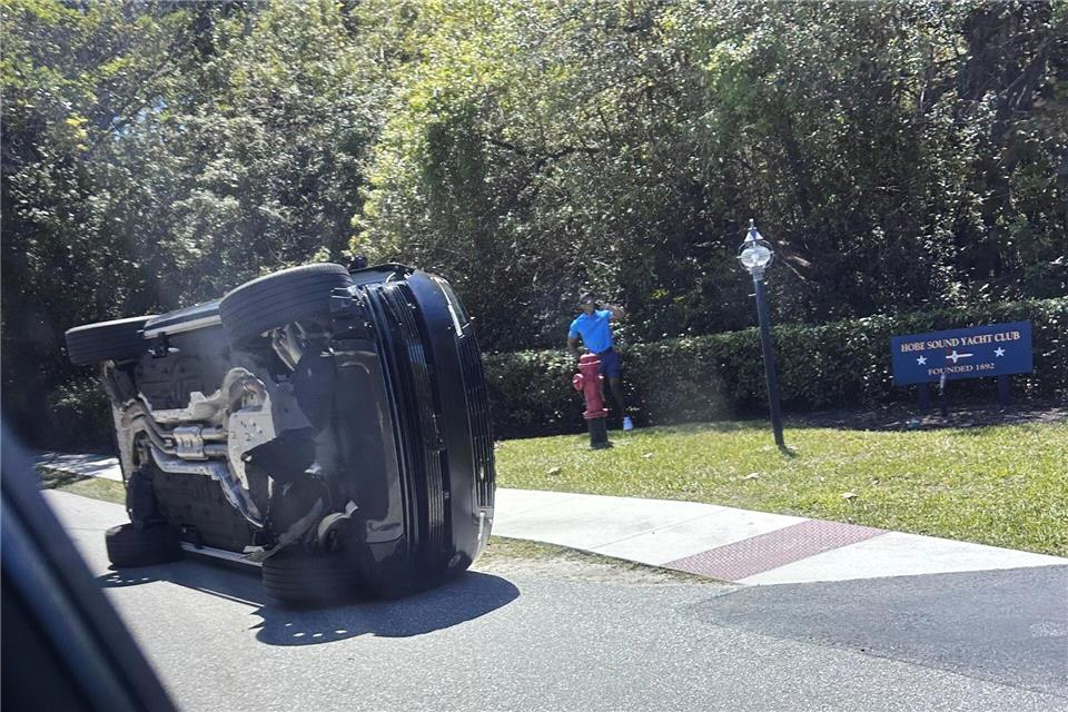 Tiger Woods wurde in Jupiter Island in einen Autounfall verwickelt.Jason Oteri/AP/dpa