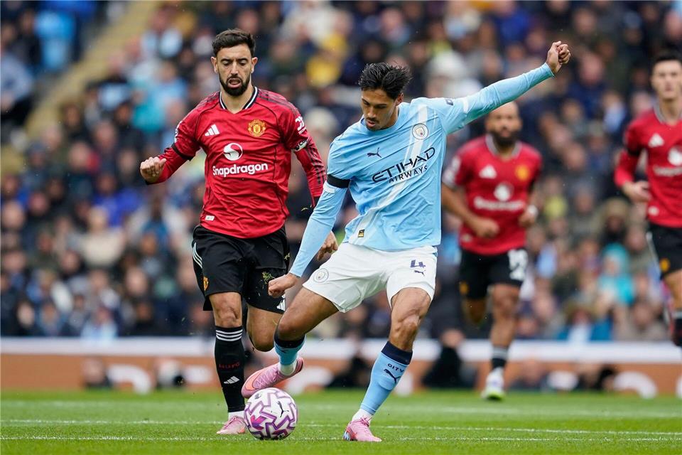 Tijjani Reijnders von Manchester City vergab eine gute Chance.Dave Thompson/AP/dpa