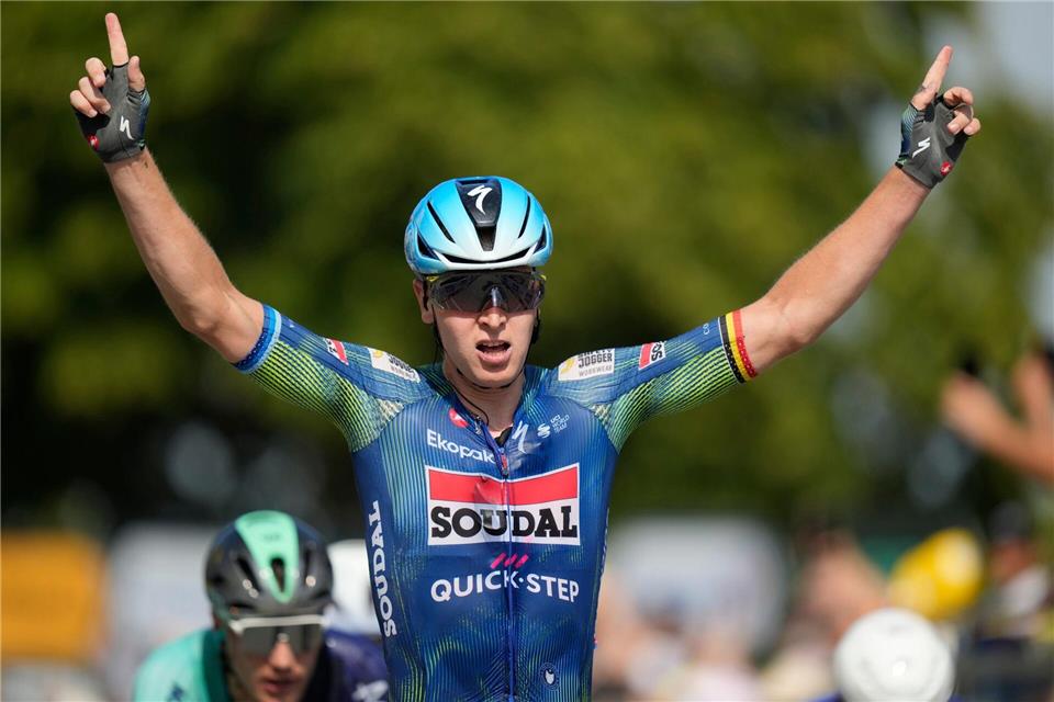 Tim Merlier hat die 8. Etappe der Tour de France im Sprint gewonnen.Mosa’ab Elshamy/AP/dpa