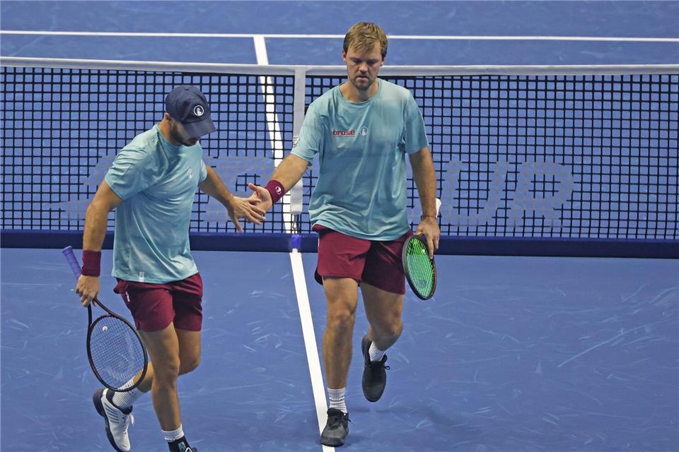 Tim Pütz (l) und Kevin Krawietz verlieren zum Start der ATP FinalsFelice Calabro/IPA via ZUMA Press/dpa