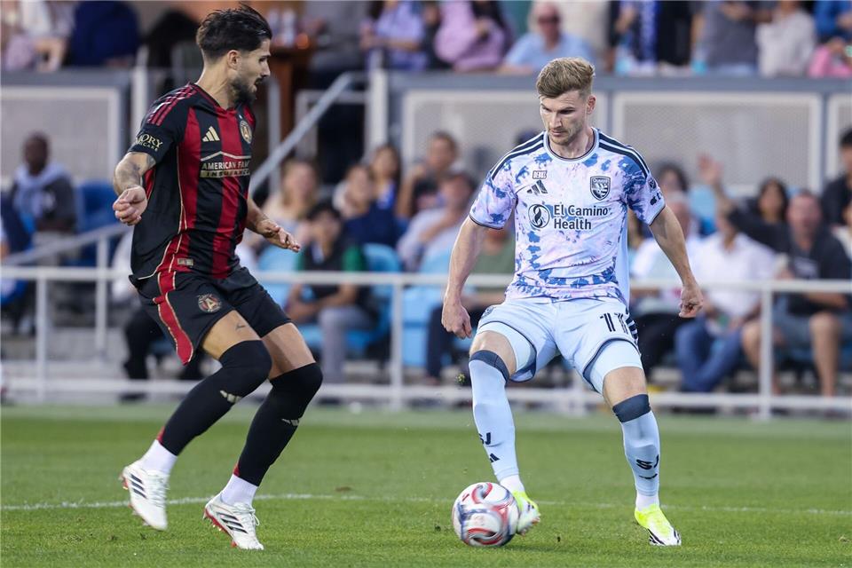 Timo Werner (r) gelang auch in seinem zweiten Spiel für San José eine Torbeteiligung. (Archivbild)Jeff Mulvihill Jr./ZUMA Press Wire/dpa