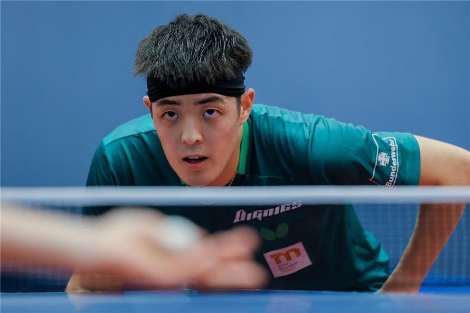 Tischtennis-Ass Dang Qiu gewinnt Londoner Turnier Tischtennis-Nationalspieler Dang Qiu gewinnt das WTT-Turnier in London.Rolf Vennenbernd/dpa