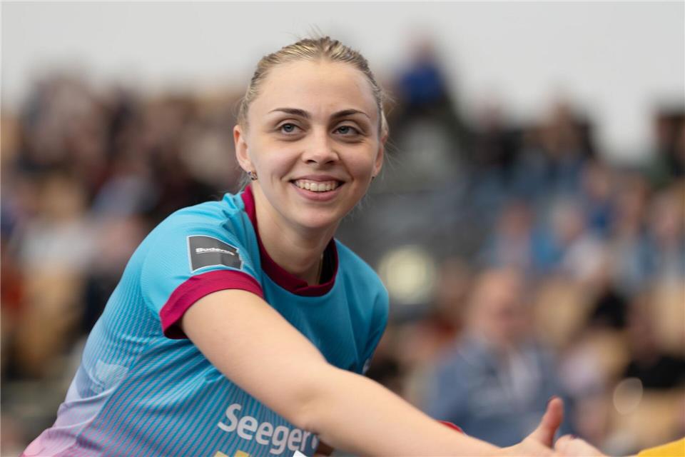 Tischtennis-Spielerin Sabina Surjan vom TTC Berlin Eastside beim gemeinsamen Bundesliga-Spieltag der Berliner Frauen und der Düsseldorfer Männer. Sören Stache/dpa