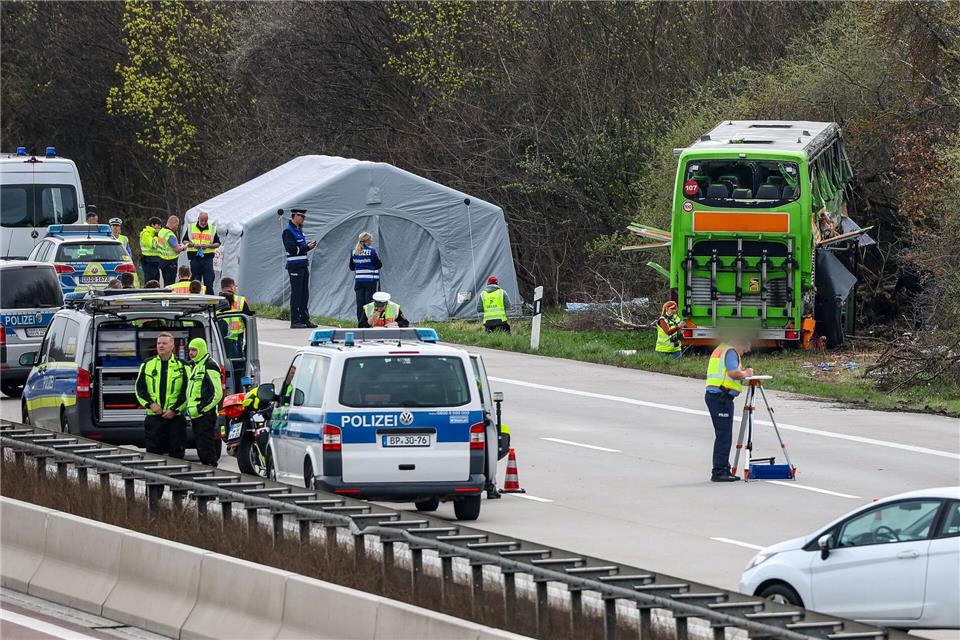 Tödlicher Busunfall auf der A9 bei Leipzig - Prozess startet. (Archivbild)Jan Woitas/dpa
