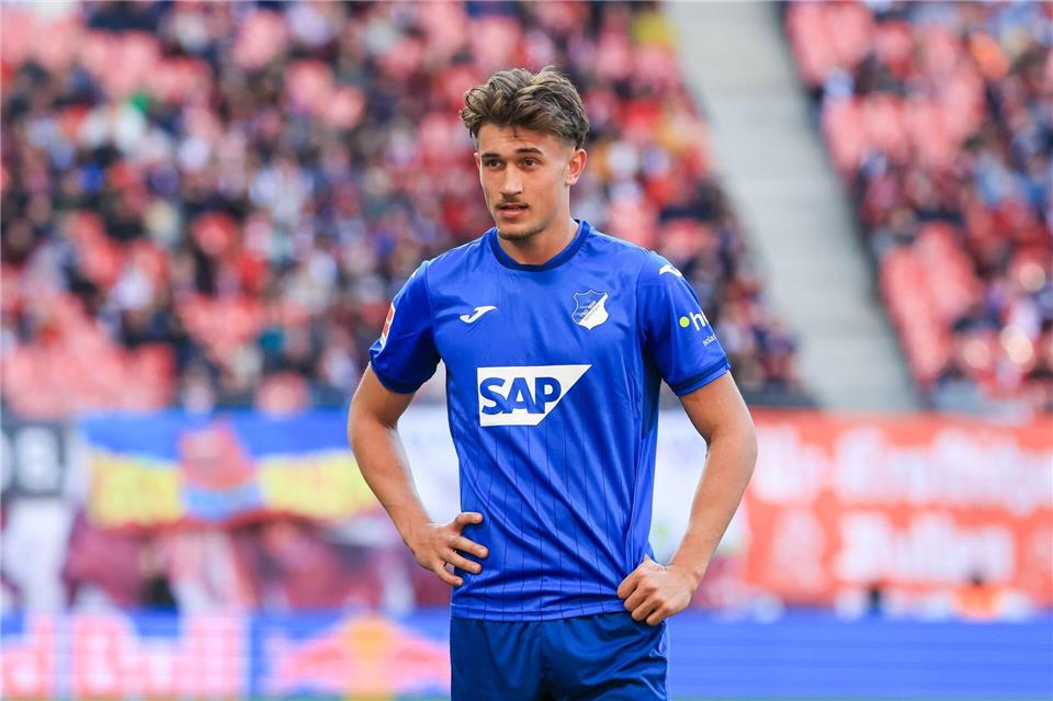 TSG Hoffenheim fordert Bayern München heraus Tom Bischof kehrt mit München nach Sinsheim zurück. Jan Woitas/dpa