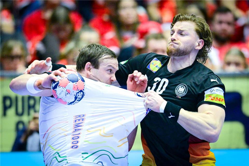 Tom Kiesler ist bei dieser EM Deutschlands bester Abwehrspieler. Sina Schuldt/dpa