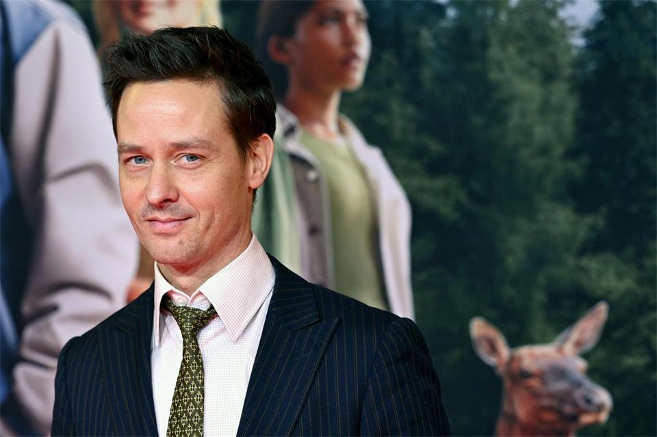 Tom Schilling ist für seine Rolle in der Netflix-Serie „Achtsam Morden“ beim Fernsehpreis nominiert. (Archivbild)Angelika Warmuth/dpa