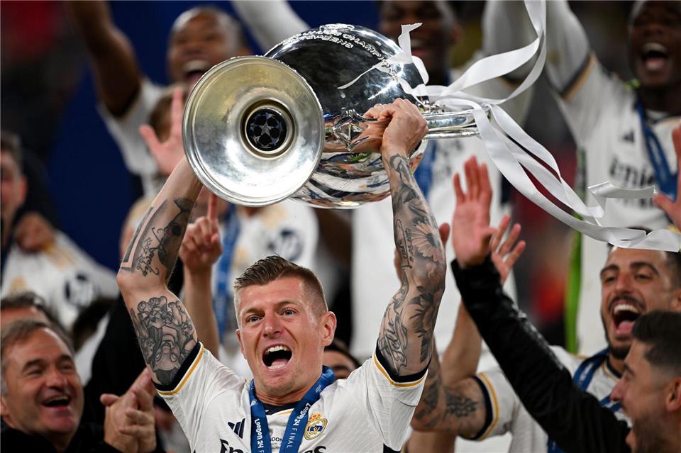 Toni Kroos soll bei Real Madrid eine neue Funktion übernehmen. (Archivbild)Robert Michael/dpa