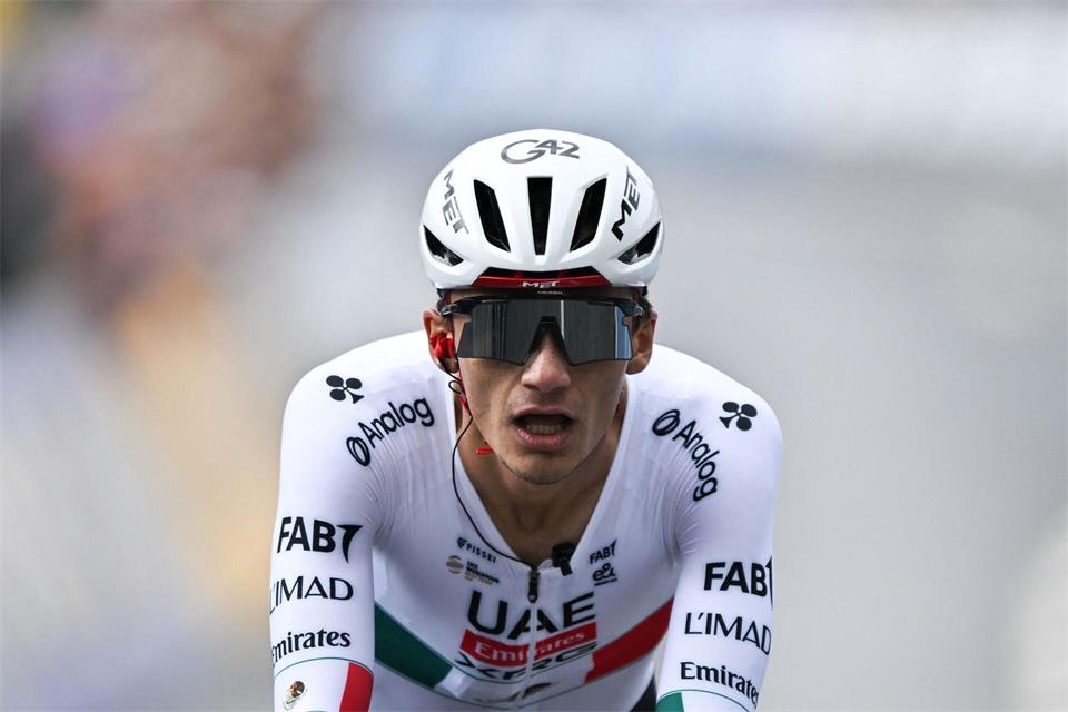 Top-Favorit Isaac del Toro hat sich bei der Deutschland Tour gleich an die Spitze gesetzt.Florian Wiegand/dpa