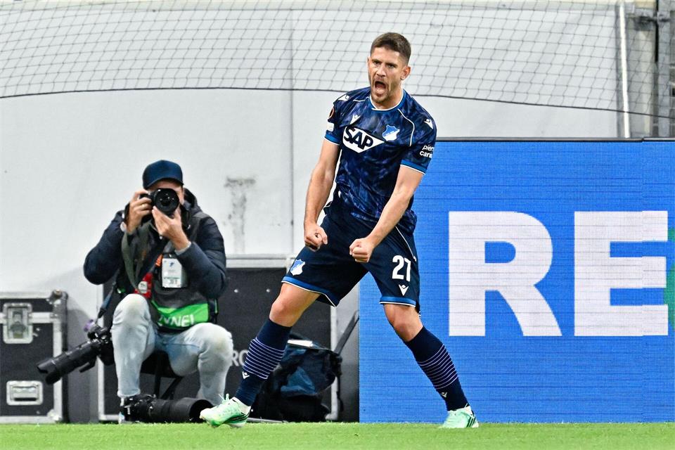 Torjubel gegen Lyon: Hoffenheims Offensivstar Andrej Kramaric.Uwe Anspach/dpa