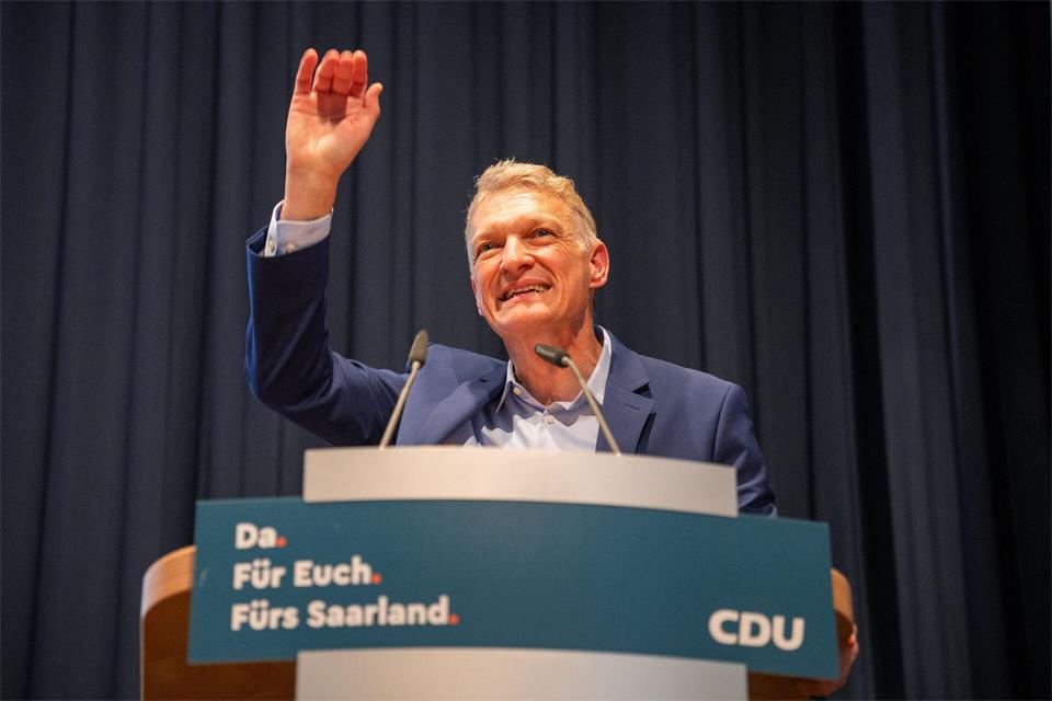 Toscani will das Saarland wieder voranbringenHarald Tittel/dpa