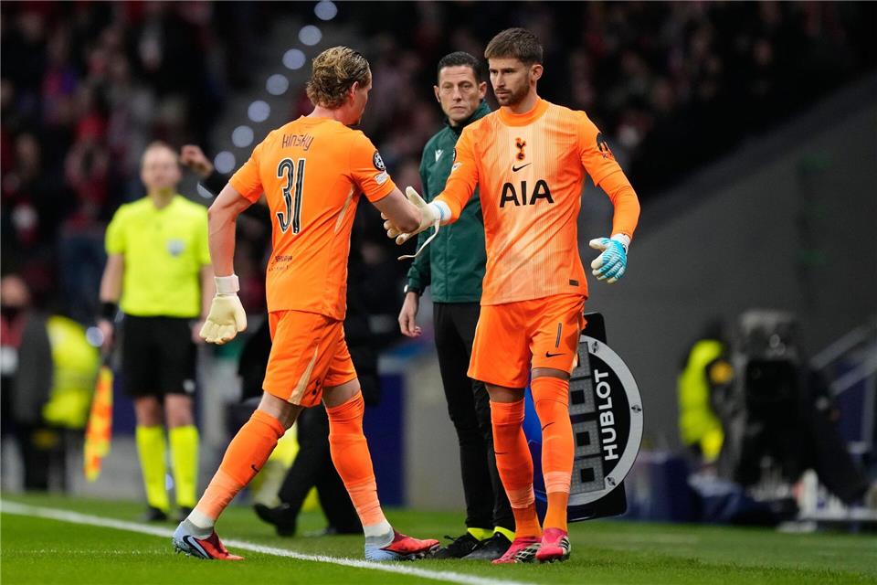 Tottenham wechselte nach dem 0:3 bei Atlético früh den Torwart.Jose Breton/AP/dpa