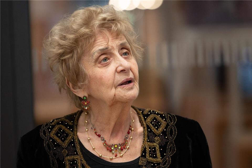 Tova Friedman, die als Kind das Vernichtungslager Auschwitz überlebte, ist auch heute - 81 Jahre nach der Befreiung des Lagers durch die Rote Armee - noch auf der Suche nach Gerechtigkeit.Markus Lenhardt/dpa