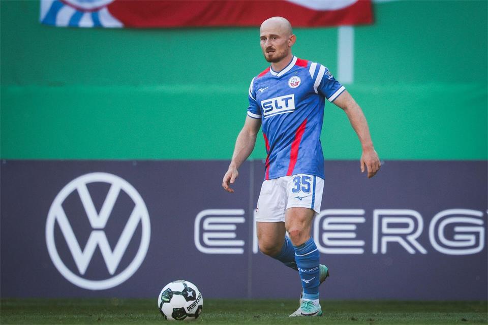 Traf beim 1:1 bei Rot-Weiss Essen: Maximilian Krauß. (Archivbild) Christian Charisius/dpa