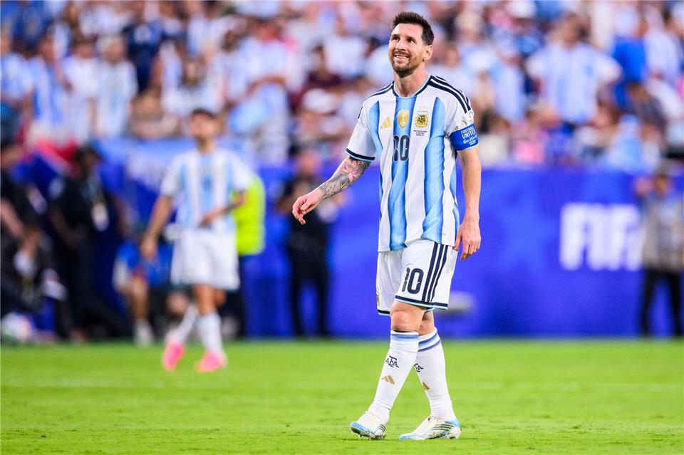 Traf dreifach gegen Algerien: Lionel Messi. (Archivbild)Tom Weller/dpa