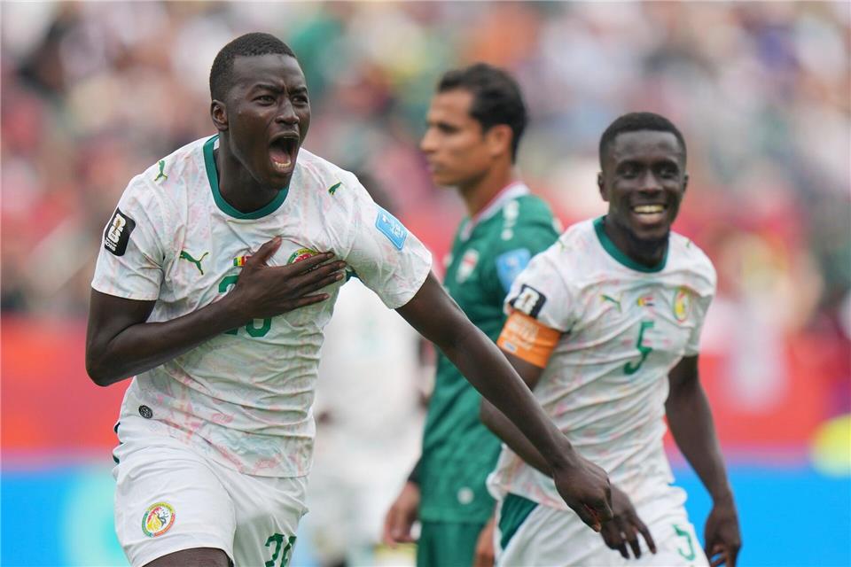Traf nach seiner Einwechslung doppelt: Pape Gueye.Stephanie Scarbrough/AP/dpa