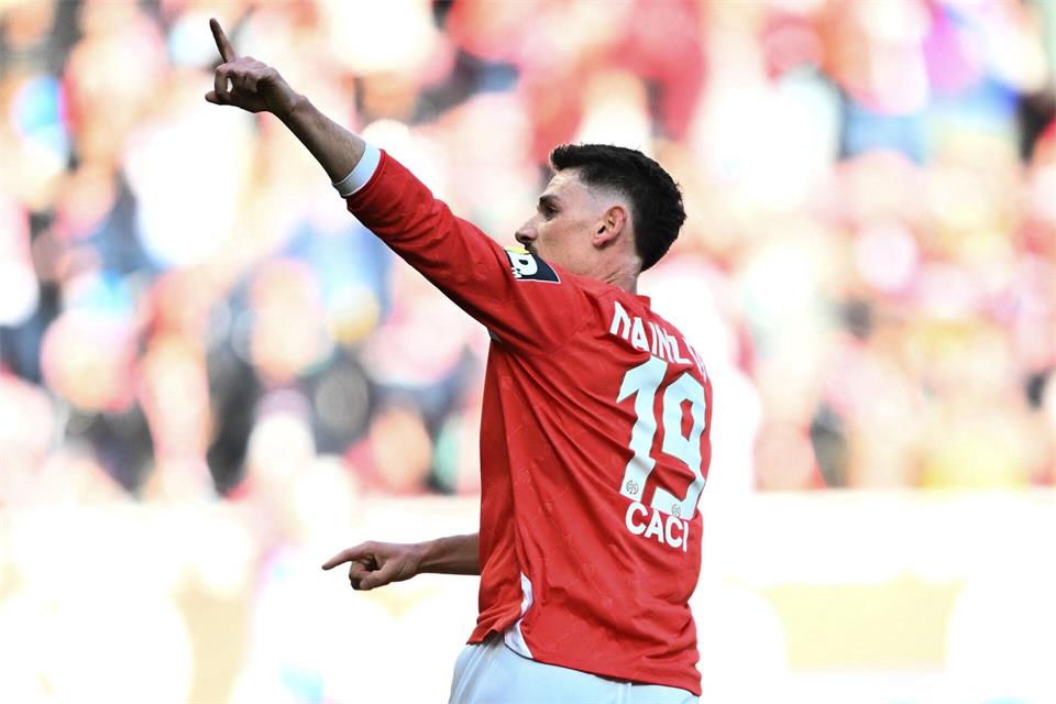 Traf vor der Pause zum Anschluss für Mainz: Anthony Caci.Florian Wiegand/dpa