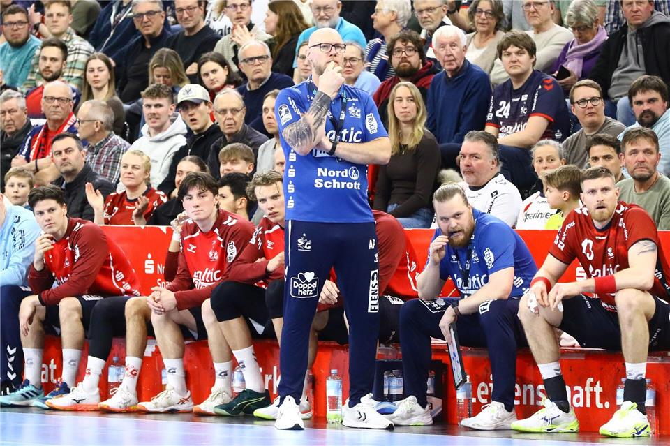 Trainer Ales Pajovic und die SG Flensburg-Handewitt besiegten die MT Melsungen. (Archivbild)Michael Hundt/dpa