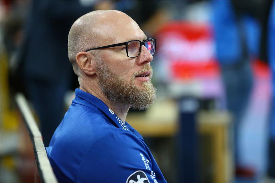 Trainer Ales Pajovic und die SG Flensburg-Handewitt spielten beim ThSV Eisenach. (Archivbild)Michael Hundt/dpa