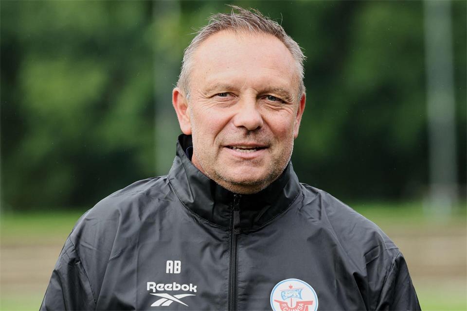 Trainer André Breitenreiter und der FC Hansa Rostock verloren auch in Aachen. (Archivbild)Bernd Wüstneck/dpa