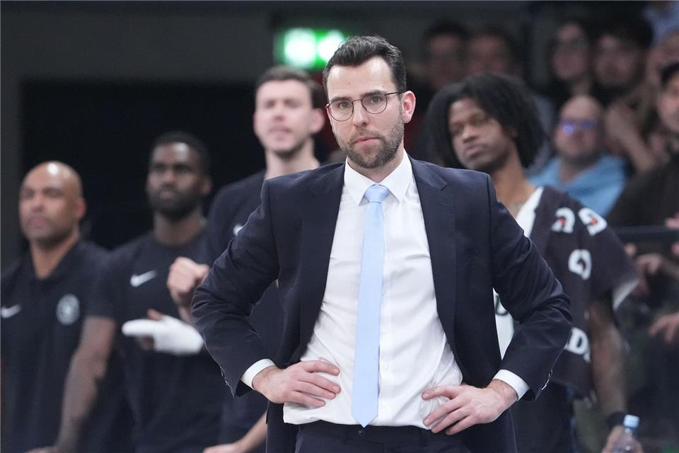 Trainer Benka Barloschky (Hamburg Towers) verliert mit seinem Team erneut. (Archivbild)Marcus Brandt/dpa