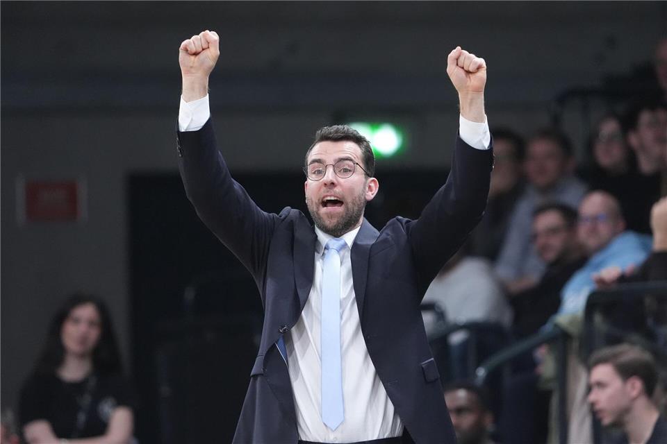 Trainer Benka Barloschky besiegt mit den Towers auch Frankfurt. (Archivbild)Marcus Brandt/dpa