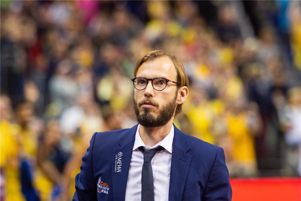 Trainer Björn Harmsen feiert mit Jena vierten Saisonsieg.Arne Immanuel Bänsch/dpa