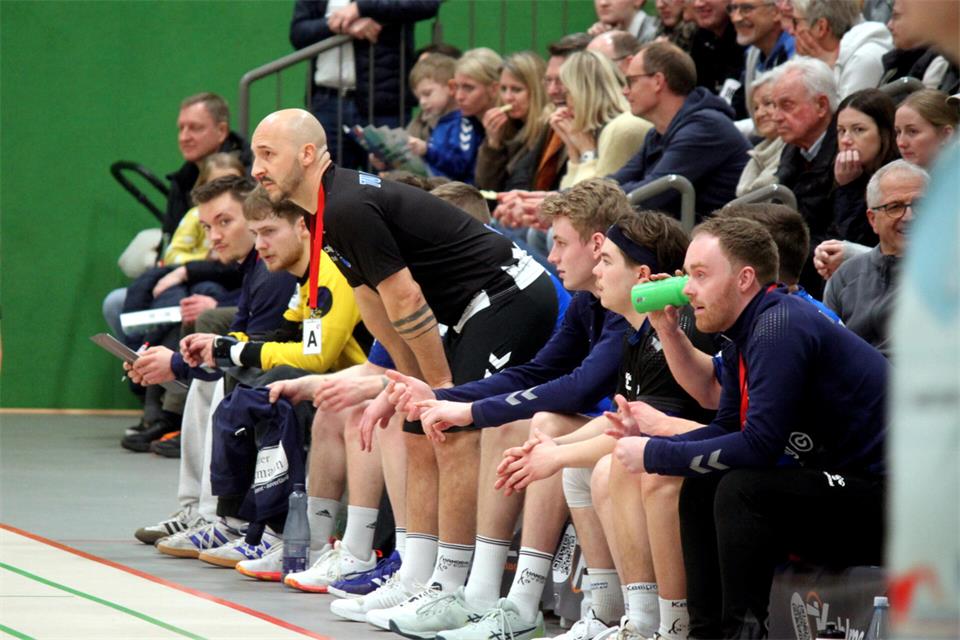 Trainer Chistian Summen sieht die Handballer des TV Borken auf einem sehr guten Weg.
