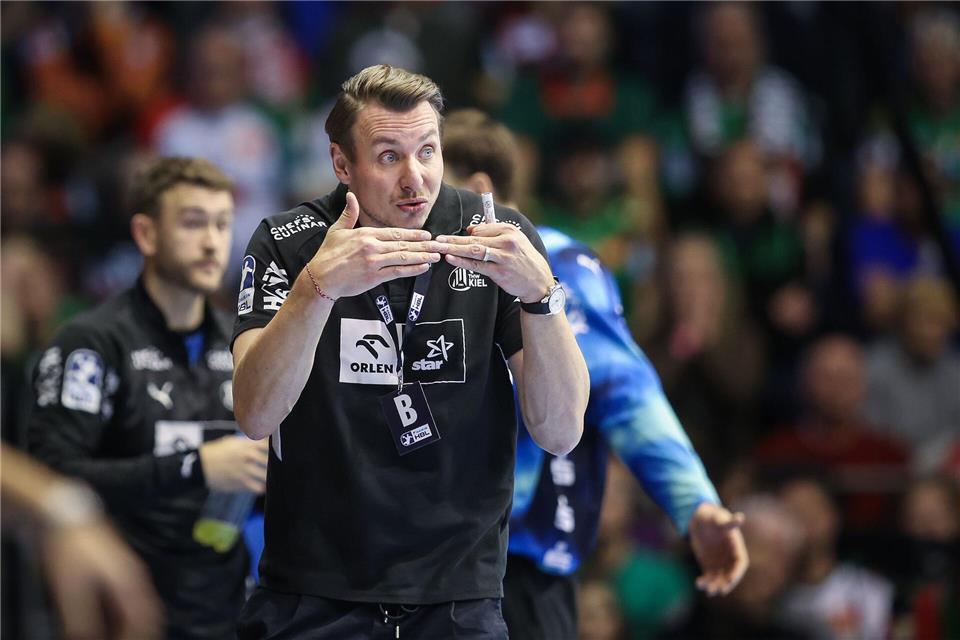 Trainer Filip Jicha und der THW Kiel spielten gegen den HC Erlangen.Ronny Hartmann/dpa-Zentralbild/dpa