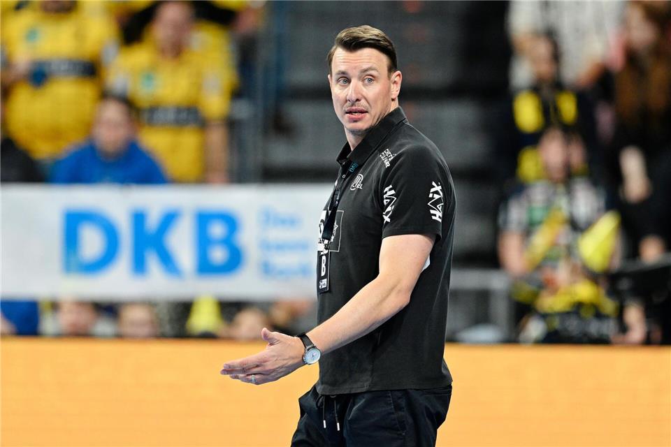 Trainer Filip Jicha und der THW Kiel unterlagen bei der HSG Wetzlar. (Archivbild)Uwe Anspach/dpa