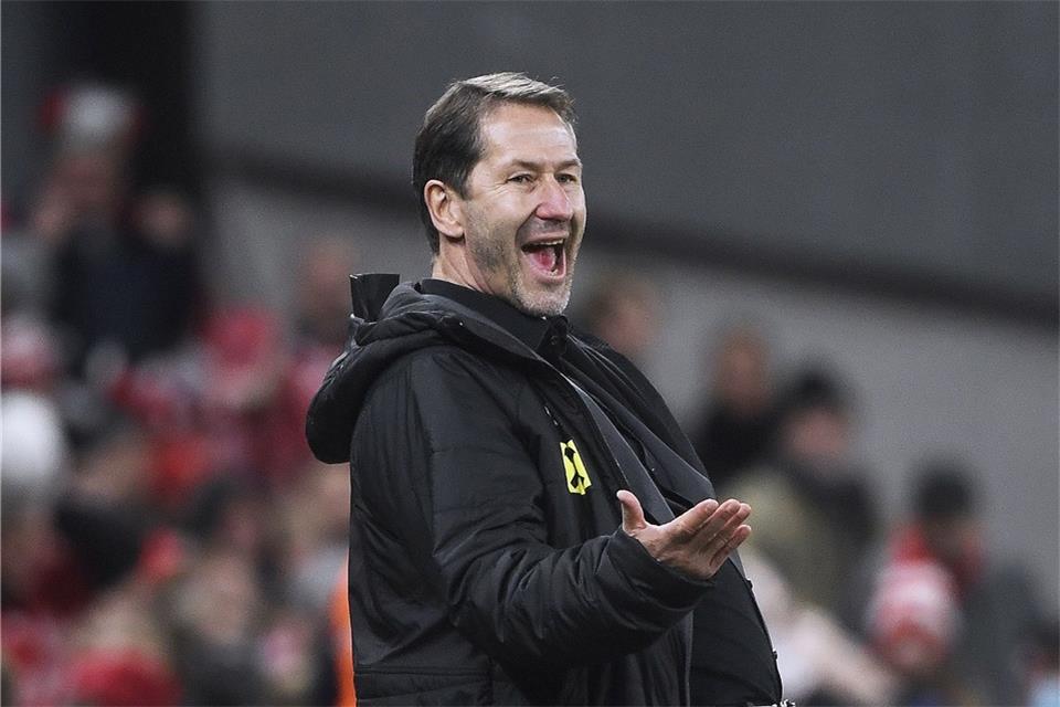 Trainer Franco Foda hat sich mit dem Fußballverband des Kosovo auf einen Zwei-Jahres-Vertrag geeinigt.